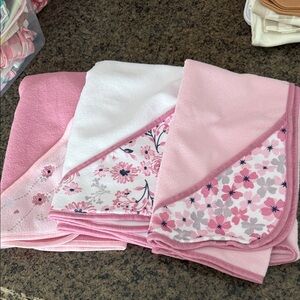 Pink and White Floral Baby hooded bath towels